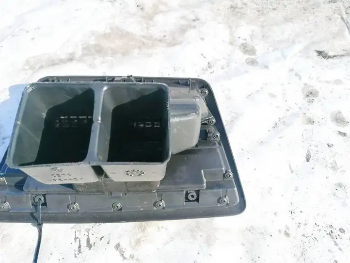 Fiat Croma (2005 - 2011) 1821940033 Центральный воздушный дефлектор — фото 2
