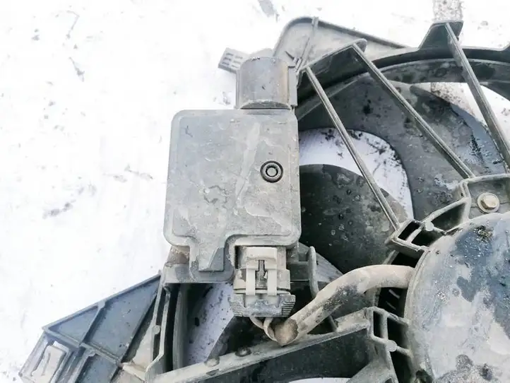 Ford Focus (2011 - 2015) 940002906 Реле вентилятора охлаждения — фото 1