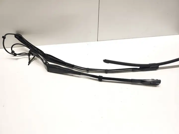 Tesla Model 3 (2017 - 2023) 162168500A Дворники лобового стекла — фото 6