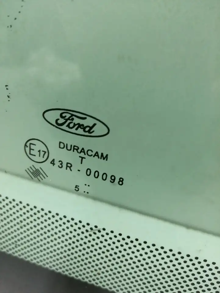 Ford Transit (2000 - 2006) E1743R00098 Стекло раздвижной двери — фото 2