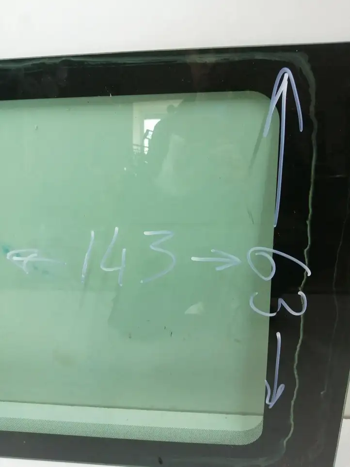 Ford Transit (2000 - 2006) E1743R00098 Стекло раздвижной двери — фото 3