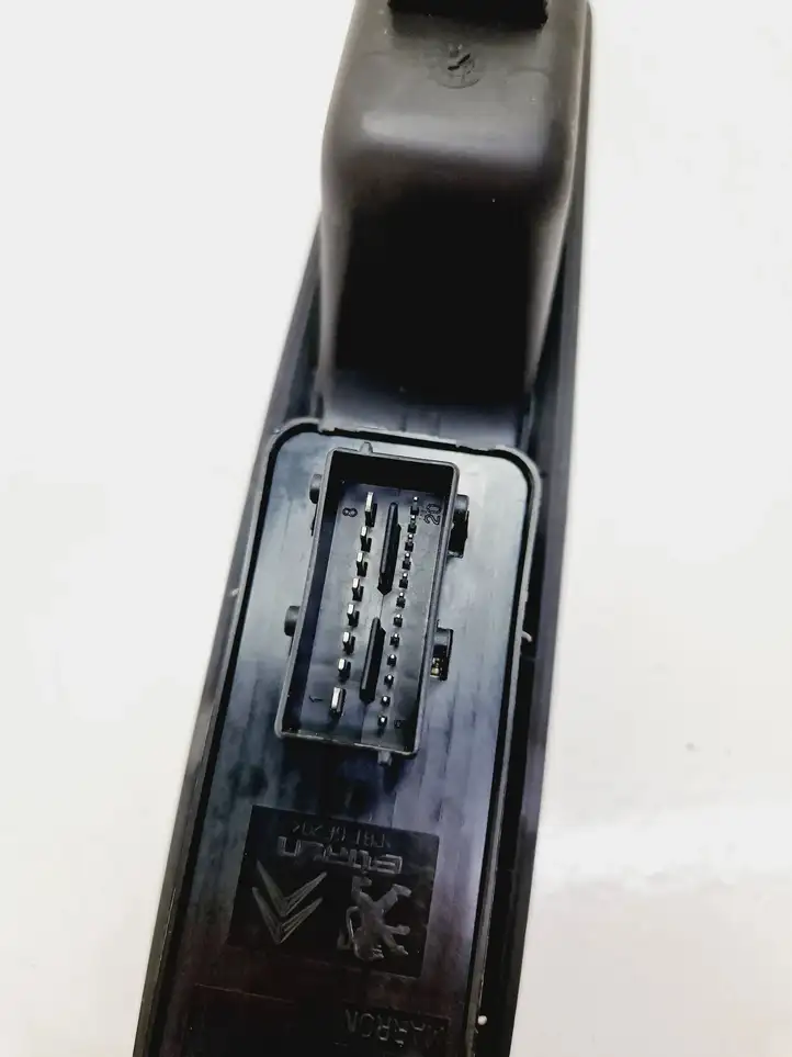 Citroen C4 (2011 - 2016) 96657050ZD Кнопка стеклоподъемников — фото 7