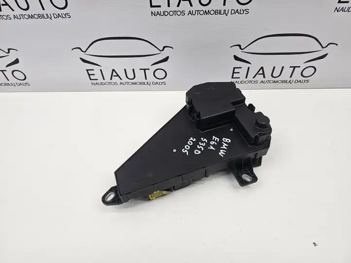 BMW 5 E60 E61 (2004 - 2010) 6906588 Блок предохранителей — фото 3