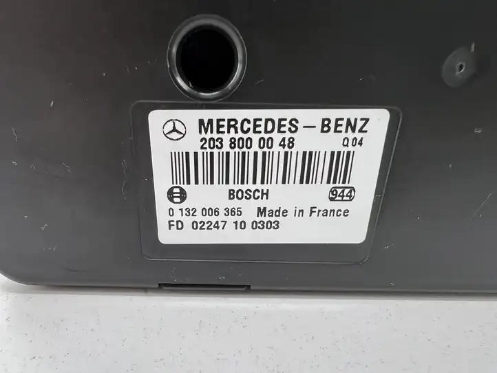 Mercedes-Benz E W211 (2002 - 2009) 2038000048 Вакуумный насос центрального замка — фото 8