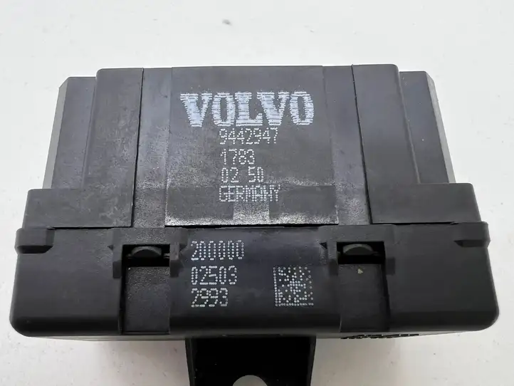 Volvo XC90 (2002 - 2006) 9442947 Реле обогрева — фото 8