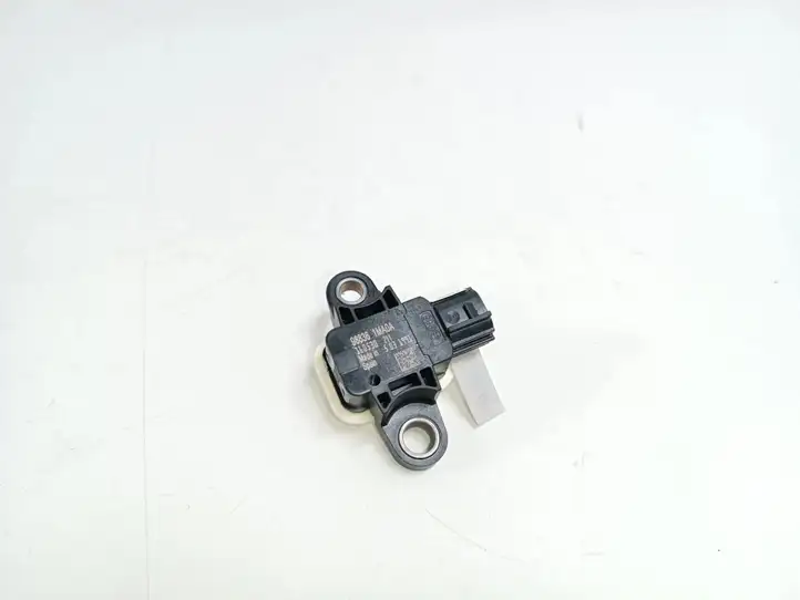 Nissan Navara D23 (2015 - ) 988361MA0A Датчик удара SRS — фото 1