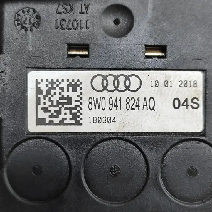 Audi Q5 SQ5 (2017 - ) 8W0941824AQ Реле выравнивания напряжения — фото 5