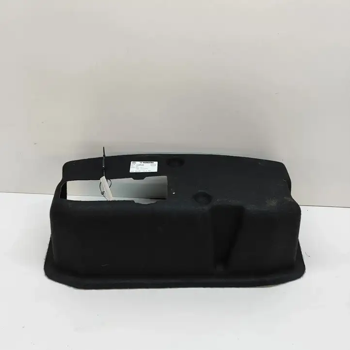 Volkswagen ID.4 (2020 - ) 11A863544 Обшивка ниши запасного колеса — фото 4