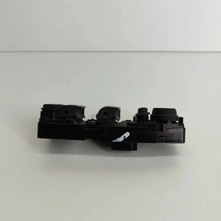 BMW 5 F10 F11 (2009 - 2016) 9241957 Блок кнопок стеклоподъемников — фото 5