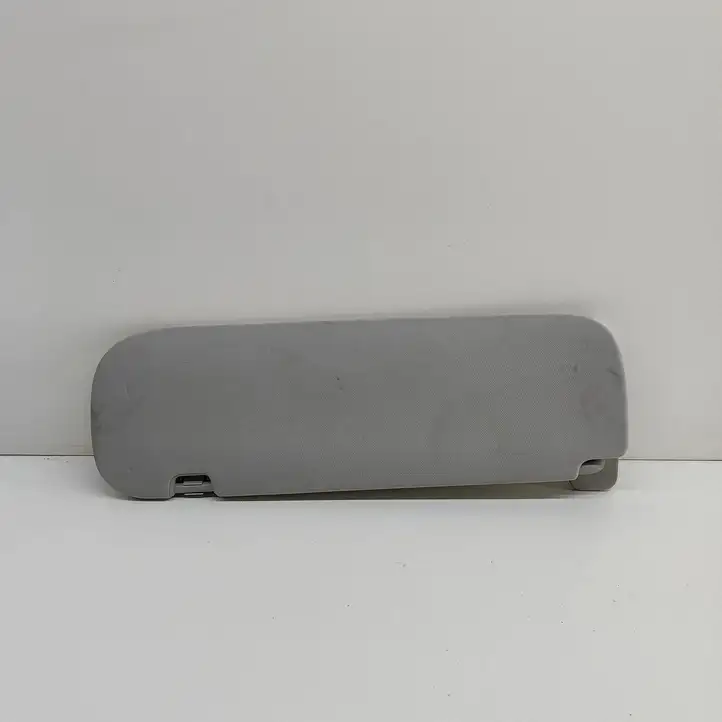 Tesla Model Y (2019 - 2024) 149040622B Солнцезащитный козырек — фото 1
