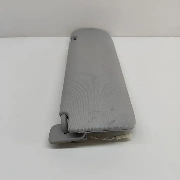 Tesla Model Y (2019 - 2024) 149040622B Солнцезащитный козырек — фото 3
