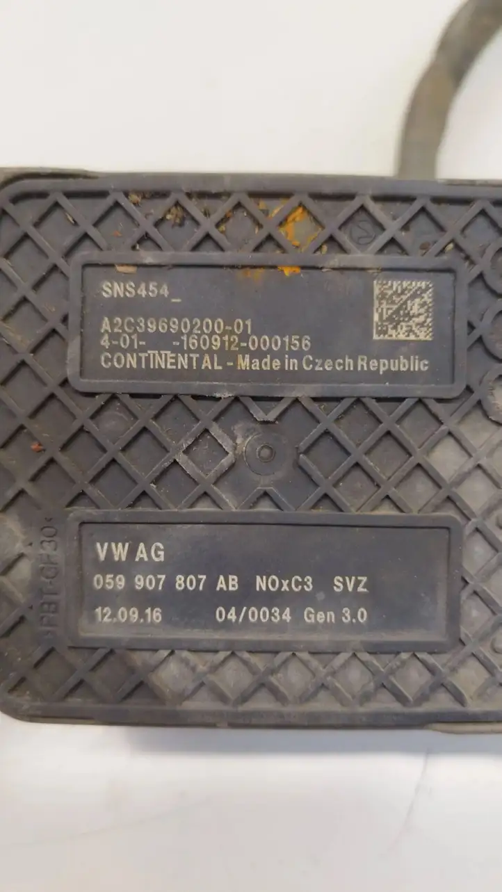 Porsche Cayenne (92A) (2011 - 2017) 059907807AB Лямбда-зонд — фото 4