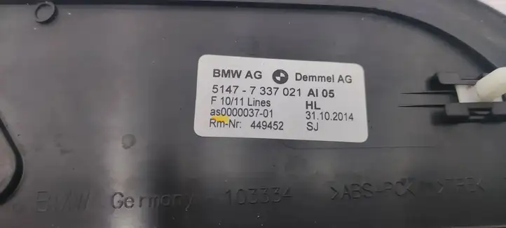 BMW 5 F10 F11 (2009 - 2016) 7337017 Внутренняя обшивка порога (комплект) — фото 3