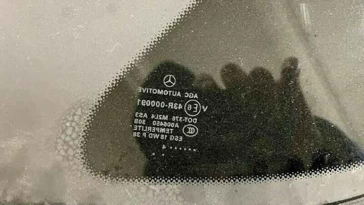 Mercedes-Benz ML W166 (2012 - 2017) A1666701312 Заднее боковое стекло — фото 3