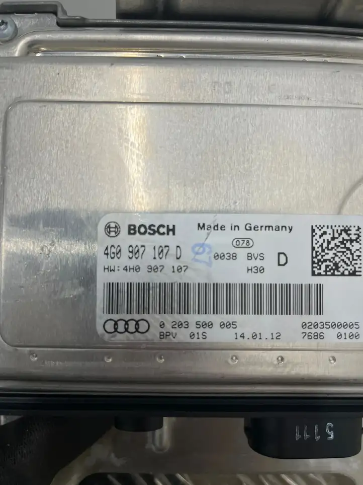 Audi A6 C7 (2011 - 2014) 4G0907107D Прочие блоки управления — фото 4