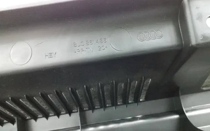 Audi Q3 8U (2011 - 2014) 8U0861486 Прочая отделка багажника — фото 7