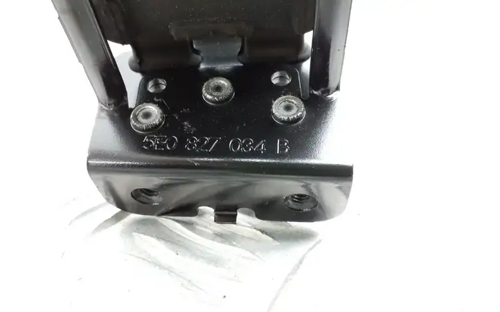 Skoda Octavia Mk3 (5E) (2013 - 2019) 5E0827034B Прочая отделка багажника — фото 4