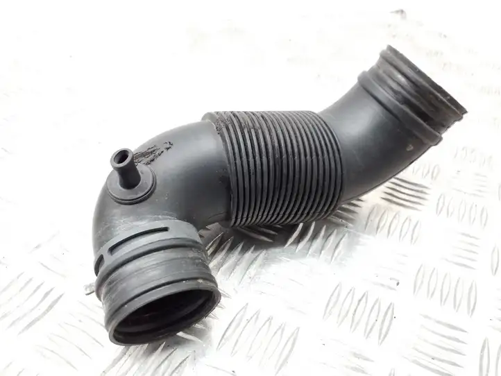 Volkswagen Fox (2005 - 2009) 6Y0129684B Детали воздухозаборника — фото 3