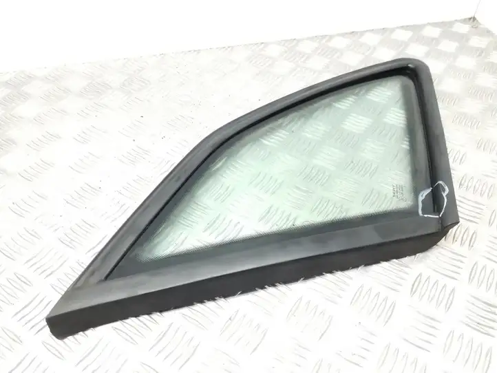 Seat Ibiza IV (6J,6P) (2008 - 2017) 6J8845041 Заднее боковое стекло — фото 1