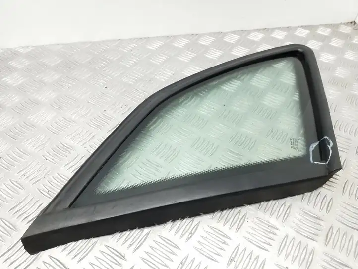Seat Ibiza IV (6J,6P) (2008 - 2017) 6J8845041 Заднее боковое стекло — фото 4