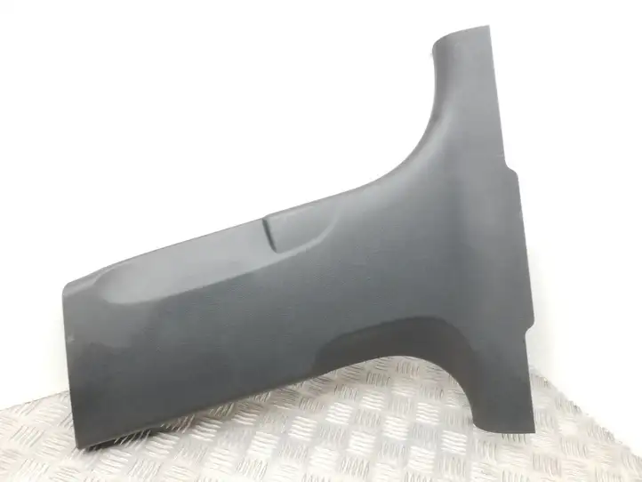 Audi A6 C7 (2011 - 2014) 4G0867239A Нижняя обшивка стойки B — фото 2