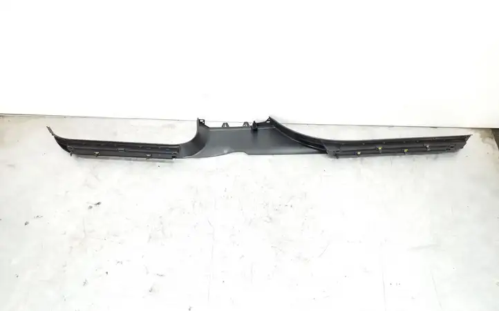 Audi Q7 4L (2005 - 2009) 4L0853370 Внутренняя отделка переднего порога — фото 3
