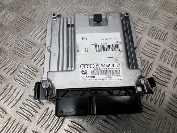 Audi A6 S6 C6 4F (2008 - 2011) 03L906019AE Блок управления двигателем (ECU) — фото 1
