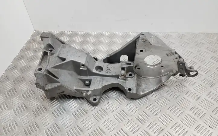 Audi A4 S4 B8 8K (2011 - 2015) 03L903143R Кронштейн генератора — фото 1