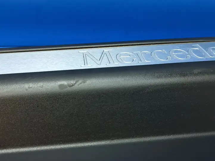 Mercedes-Benz C W203 (2000 - 2007) A2036800835 Наружная отделка переднего порога — фото 4