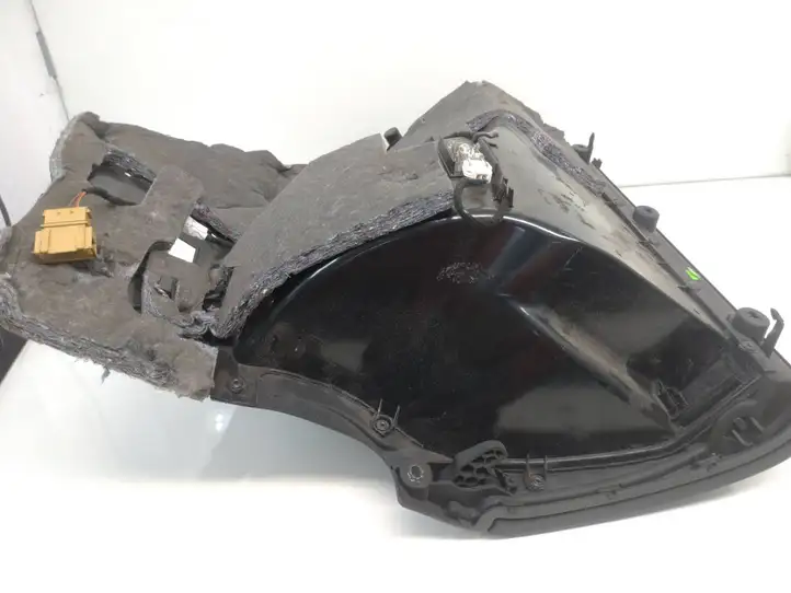Audi A4 S4 B7 8E 8H (2004 - 2009) 8E1857035C Бардачок в сборе — фото 10