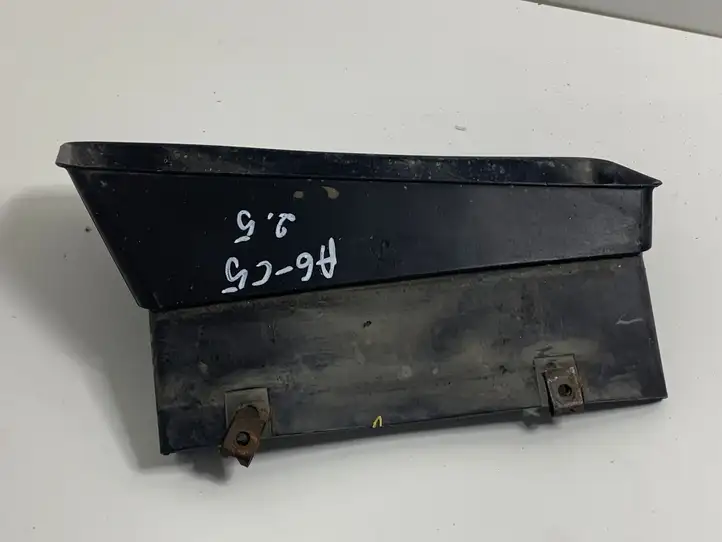 Audi A6 S6 C5 4B (2001 - 2004) 4B0129617D Детали воздухозаборника — фото 2
