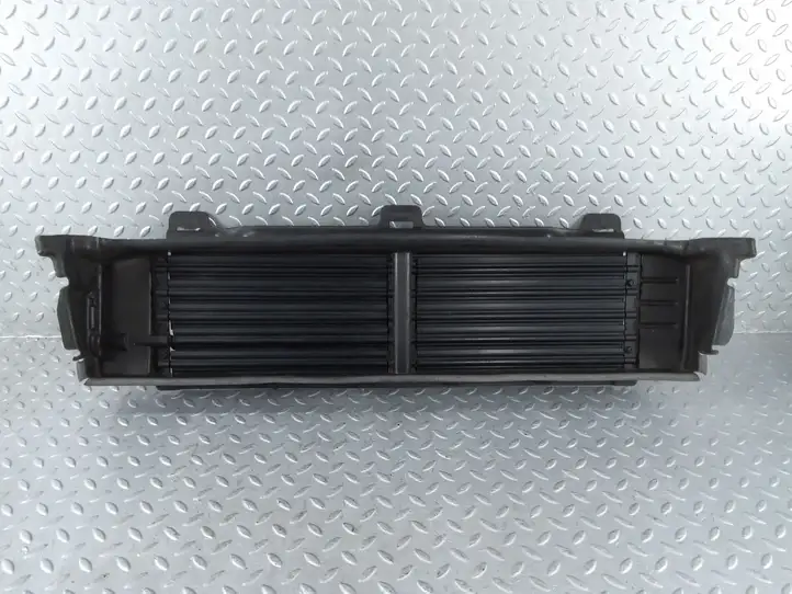 Volvo S90, V90 (2016 - 2020) 31383212 Дефлектор воздуха — фото 1