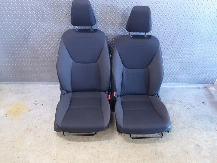 Toyota Yaris XP210 (2020 - ) QA1024757 Комплект салона — фото 2