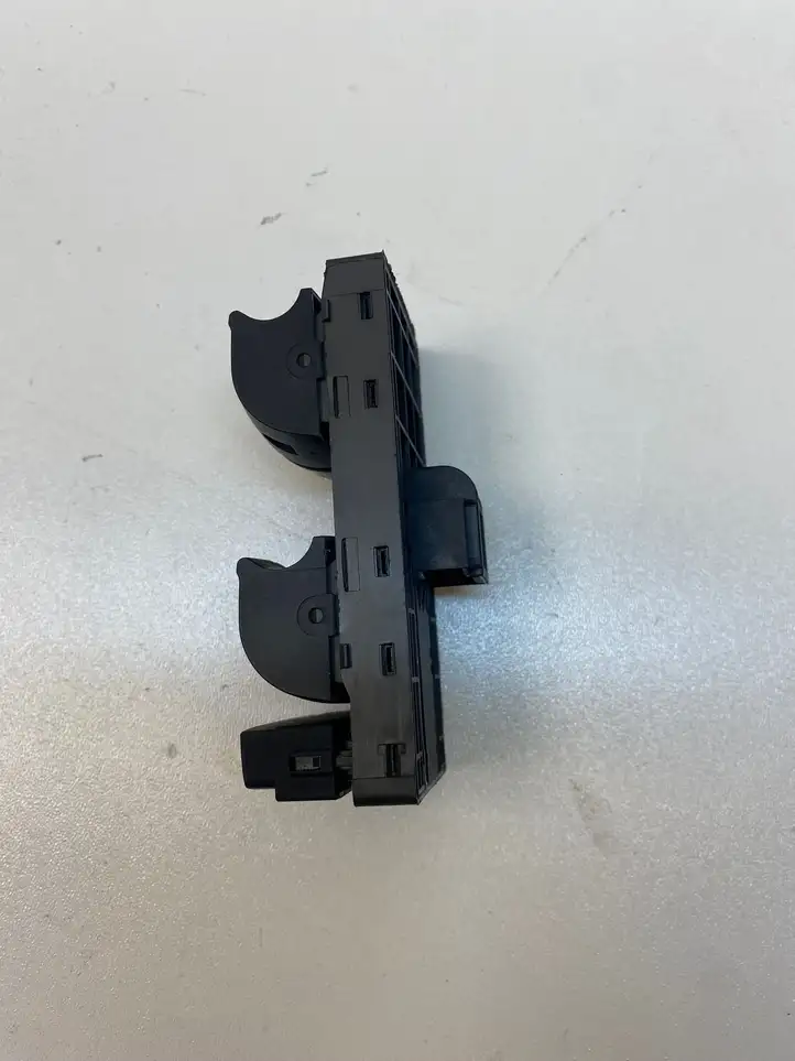 Audi A3/S3 8P (2004 - 2008) 4F0959851 Блок кнопок стеклоподъемников — фото 3