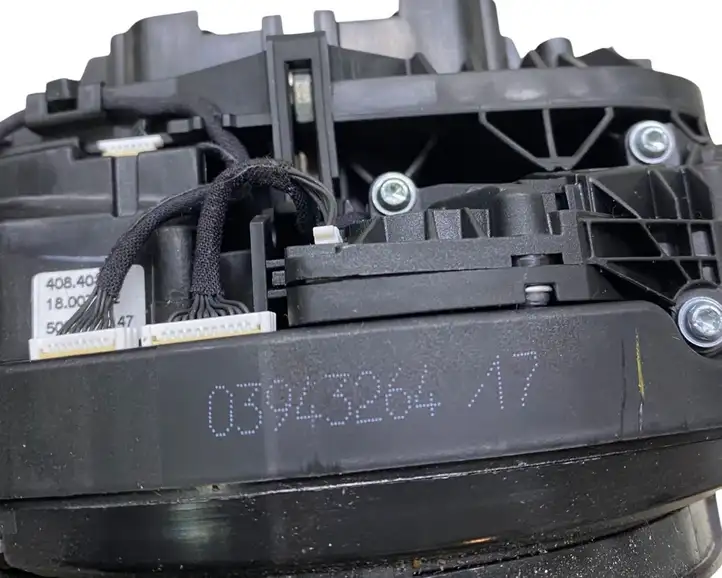 Tesla Model X (2015 - 2021) E111878 Контактное кольцо SRS — фото 6