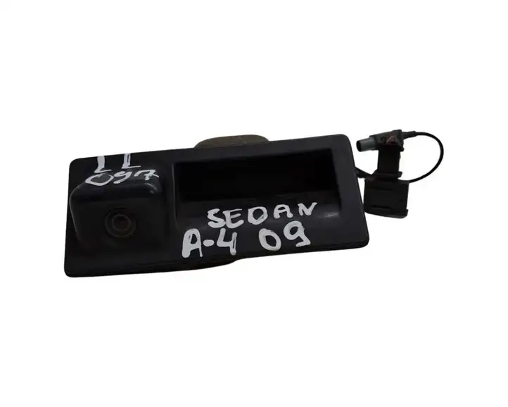 Audi A4 S4 B8 8K (2007 - 2011) 5N0827566C Ручка багажника с камерой — фото 1