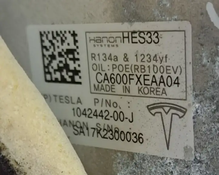 Tesla Model X (2015 - 2021) 104244200J Компрессор (насос) кондиционера воздуха — фото 8