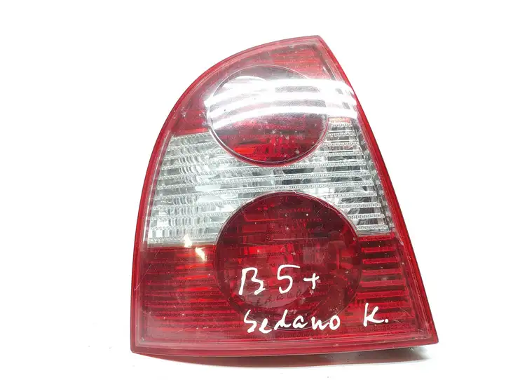 Volkswagen PASSAT B5.5 (2001 - 2005) 3B5945095AE Задний фонарь в кузове — фото 1