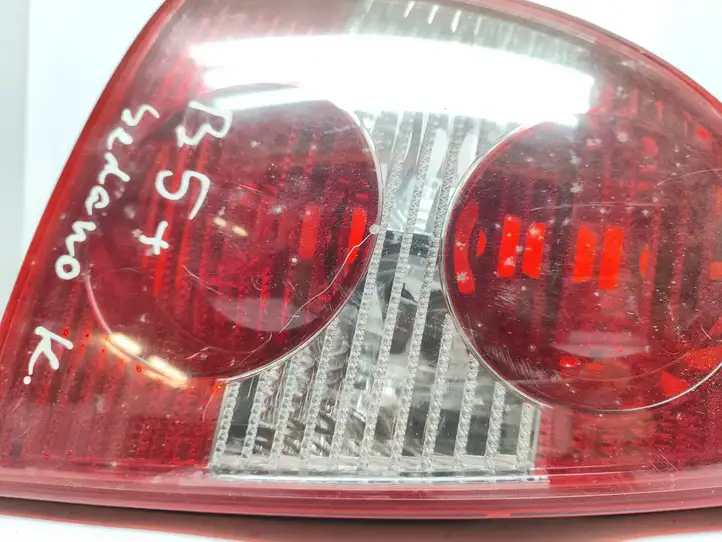Volkswagen PASSAT B5.5 (2001 - 2005) 3B5945095AE Задний фонарь в кузове — фото 2