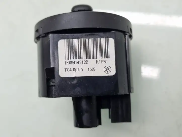 Volkswagen Caddy (2010 - 2015) 1K0941431BB Включатель фонарей — фото 3
