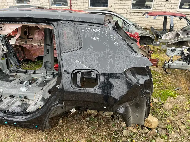 Jeep Compass (2017 - ) Кузов — фото 7