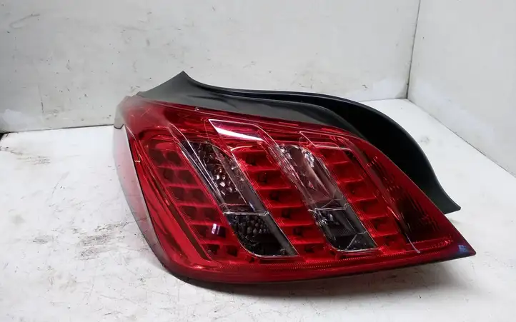 Peugeot 508 (2010 - 2014) 9686293780A Задний фонарь в кузове — фото 1