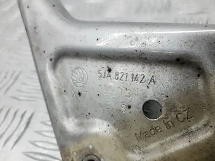 Skoda Rapid (NH) (2012 - 2019) 5JA821142A Крепление крыла — фото 2