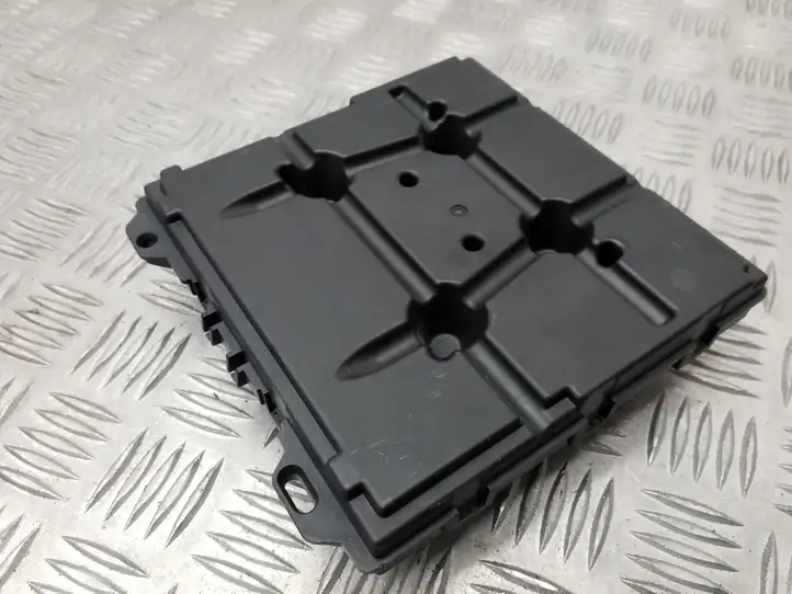 Skoda Rapid (NH) (2012 - 2019) 6R0937087M Модуль комфорта — фото 2