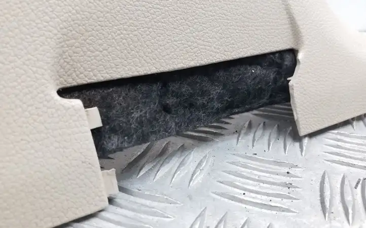 Volkswagen Tiguan (2007 - 2011) 5N0867292 Нижняя обшивка стойки B — фото 6