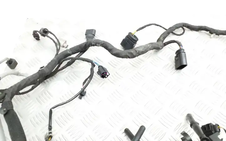 Volkswagen PASSAT B7 (2011 - 2014) 03L971604Q Проводка двигателя — фото 2