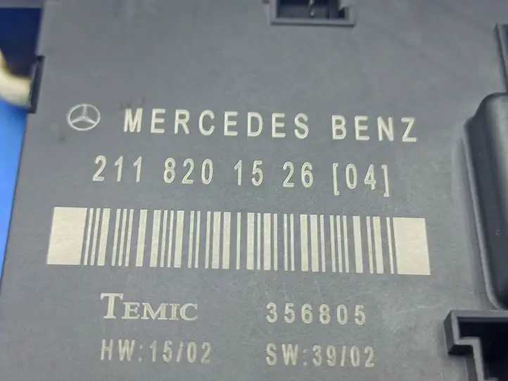 Mercedes-Benz E W211 (2002 - 2009) 2118201526 Блок управления дверью — фото 2