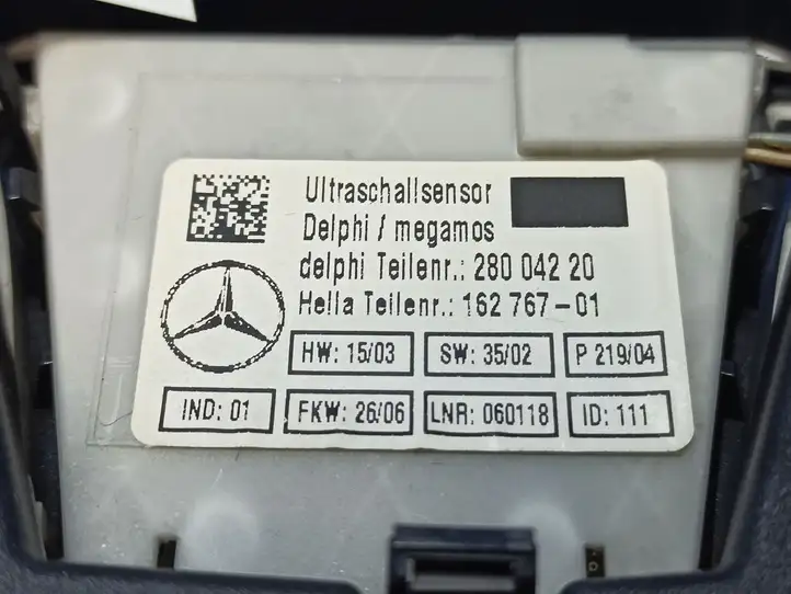 Mercedes-Benz CLS C219 (2003 - 2011) A2198201401 Задняя подсветка — фото 3