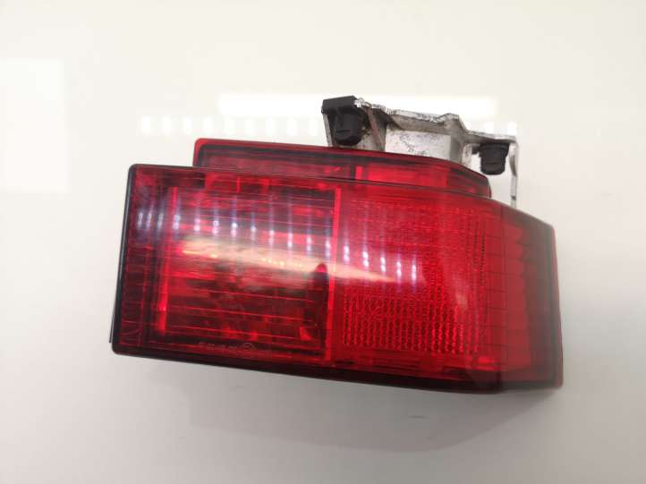 Opel Meriva (2002 - 2006)   Задняя противотуманная фара