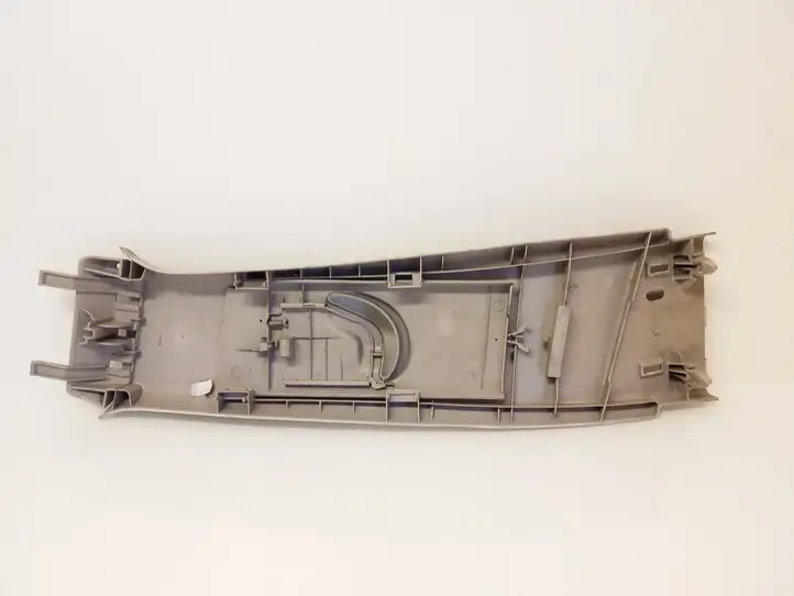Renault Scenic II - Grand scenic II (2003 - 2006) 8200084325 Нижняя обшивка стойки B — фото 2